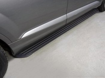 Пороги алюминиевые Slim Line Audi Q7  4M (2015-2020) дорестайлинг (Черные)