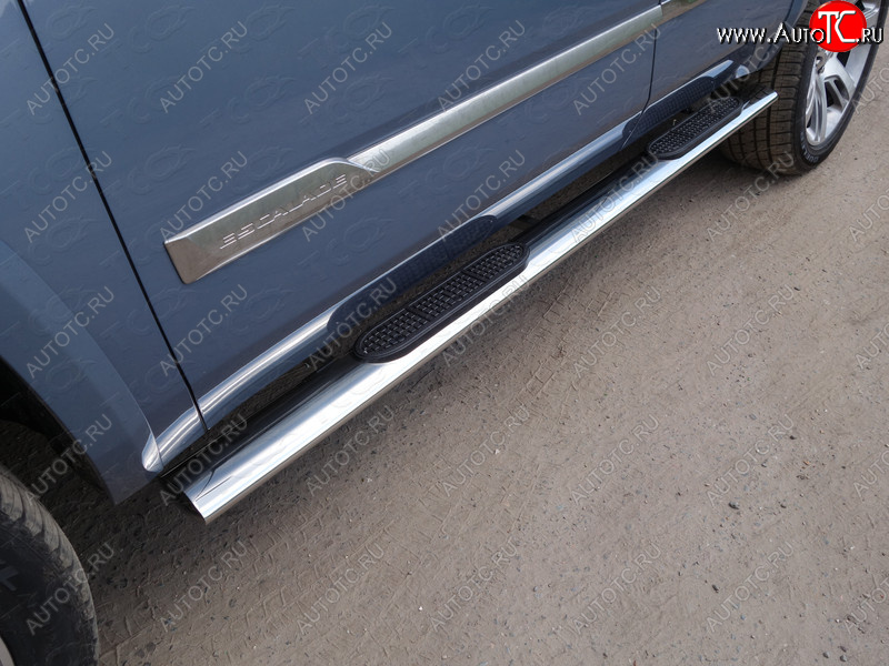 43 949 р. Пороги овальные с накладкой 120x60 мм ТСС Тюнинг  Cadillac Escalade  GMTK2 джип 5 дв. (2015-2020) короткая база (серые)  с доставкой в г. Пермь