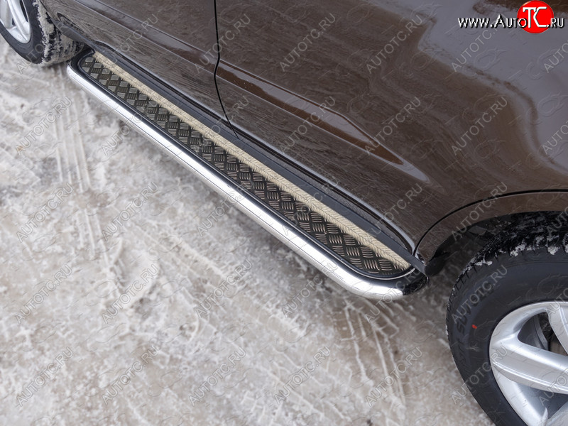 31 999 р. Пороги с площадкой 60,3 мм ТСС Тюнинг Geely Emgrand X7 дорестайлинг (2011-2015) (серые)  с доставкой в г. Пермь
