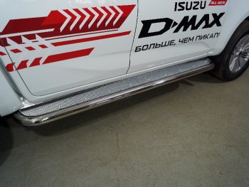 Пороги с площадкой 60,3 мм ТСС Тюнинг Isuzu D-Max  RG (2020-2023) DoubleCab