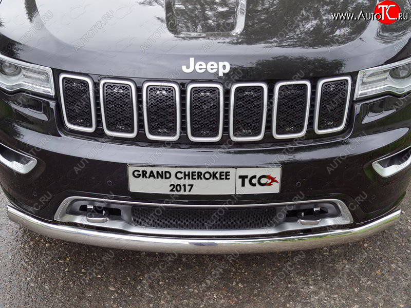 3 399 р. Декоративная вставка решетки радиатора ТСС Тюнинг Jeep Grand Cherokee WK2 2-ой рестайлинг (2017-2022) (лист AL)  с доставкой в г. Пермь
