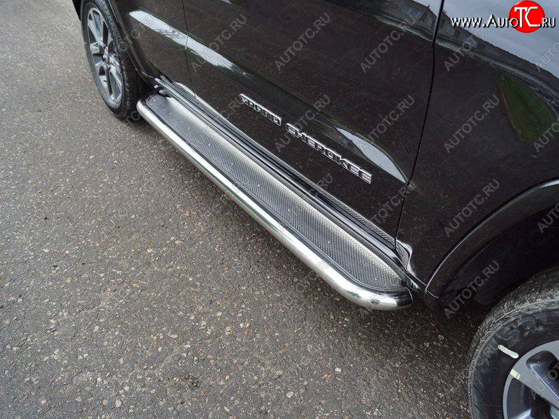 47 999 р. Пороги с площадкой 60,3 мм ТСС Тюнинг Jeep Grand Cherokee WK2 2-ой рестайлинг (2017-2022) (нержавейка)  с доставкой в г. Пермь