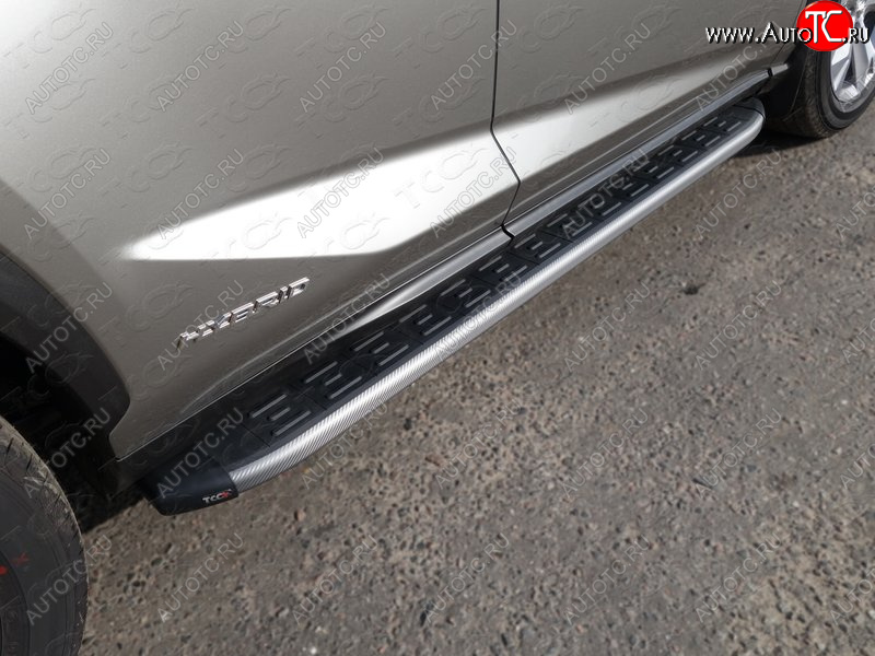 21 999 р. Пороги алюминиевые с пластиковой накладкой кроме F-Sport, ТСС Тюнинг  Lexus NX300h  Z10 (2014-2017) дорестайлинг (карбон серые)  с доставкой в г. Пермь