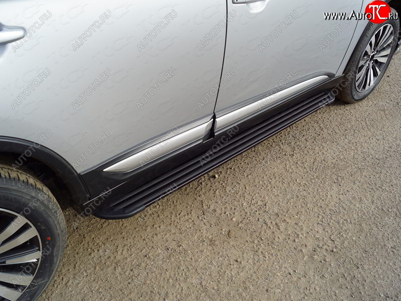 21 999 р. Пороги алюминиевые Slim Line ТСС Тюнинг  Mitsubishi Outlander  GF (2018-2022) 3-ий рестайлинг (Black)  с доставкой в г. Пермь
