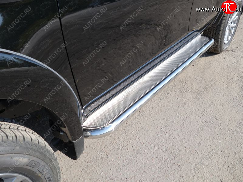 42 999 р. Пороги с площадкой 60,3 мм ТСС Тюнинг Mitsubishi L200 5 KK,KL рестайлинг (2018-2022) (нержавейка)  с доставкой в г. Пермь