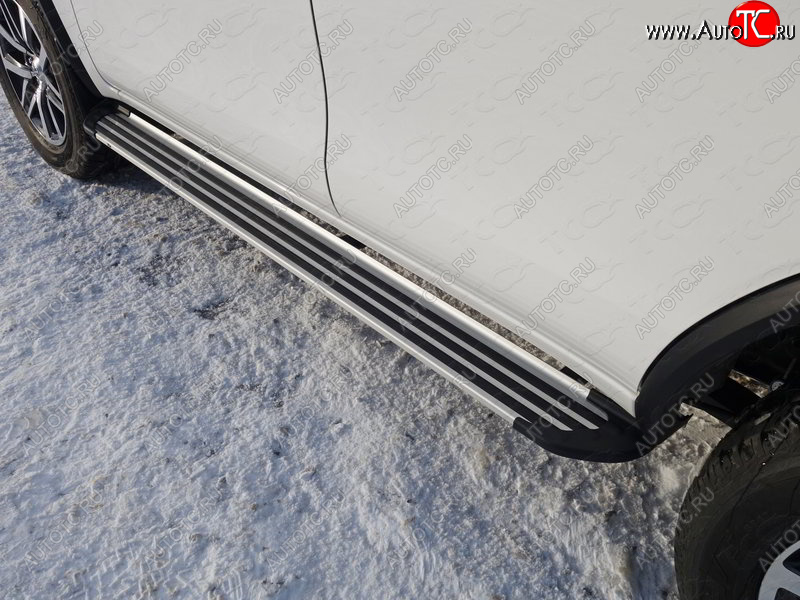 20 599 р. Пороги алюминиевые Slim Line ТСС Тюнинг Toyota Fortuner AN160 дорестайлинг (2015-2020) (Silver)  с доставкой в г. Пермь