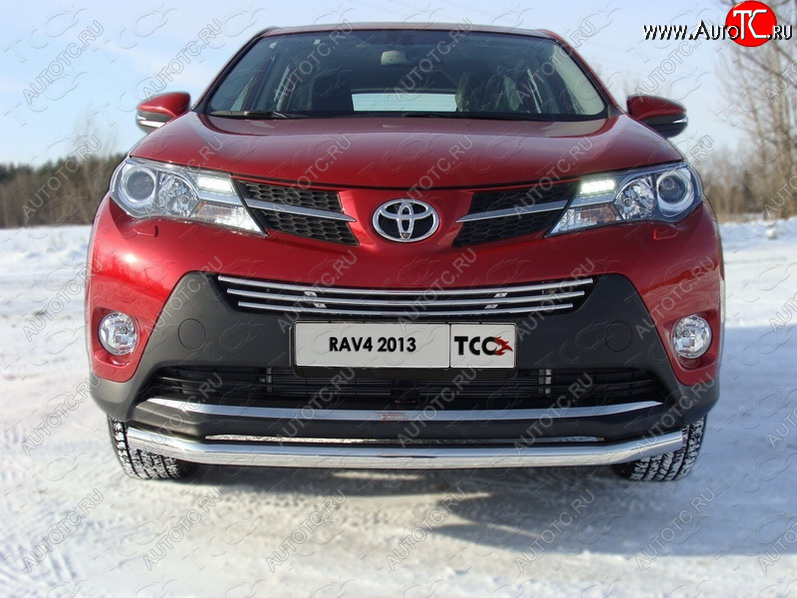 8 799 р. Декоративная вставка переднего бампера ТСС Тюнинг  Toyota RAV4  XA40 (2012-2015) 5 дв. дорестайлинг (d 16 мм)  с доставкой в г. Пермь