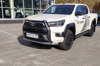Защита переднего бампера нижняя 76,1 мм ТСС Тюнинг Toyota Hilux  AN120 (2020-2025) 2-ой рестайлинг (нержавейка)