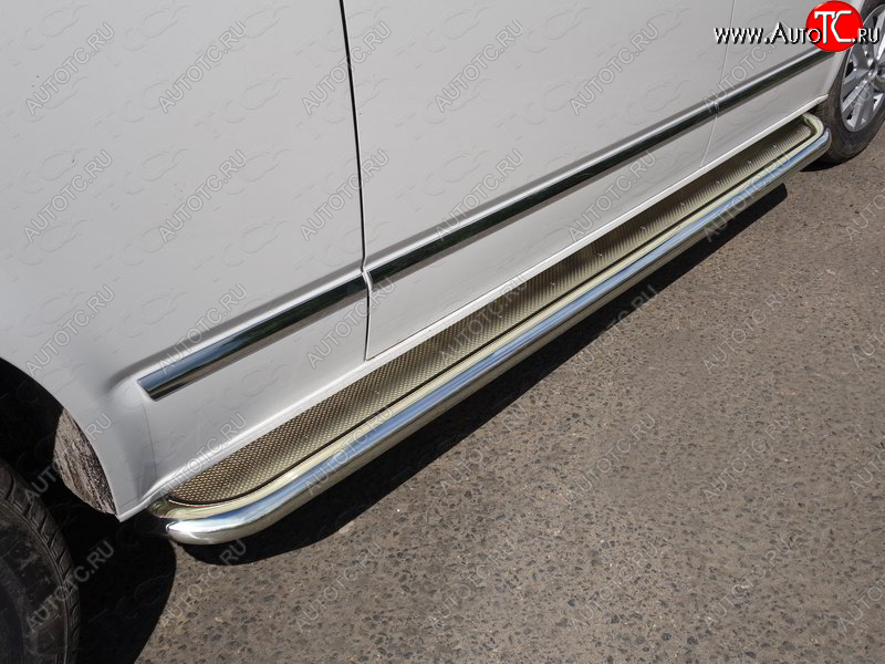 58 999 р. Пороги с площадкой 60,3 мм ТСС Тюнинг  Volkswagen Caravelle  T6 (2015-2019) дорестайлинг (нержавейка)  с доставкой в г. Пермь