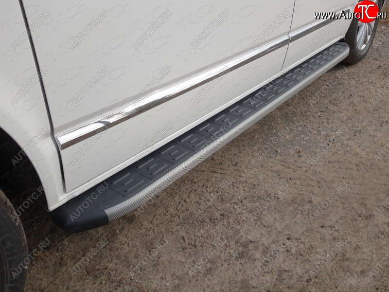 30 999 р. Пороги алюминиевые с пластиковой накладкой ТСС Тюнинг  Volkswagen Multivan  T6 (2016-2019) дорестайлинг (карбон серые)  с доставкой в г. Пермь