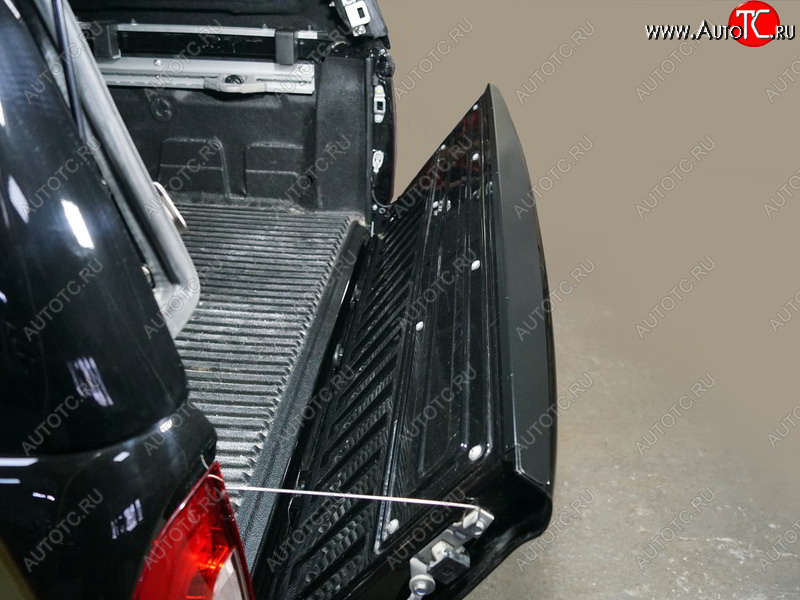 8 899 р. Накладка на задний бампер, ТСС Тюнинг Mercedes-Benz X class W470 (2017-2020) (крашенная черный цвет)  с доставкой в г. Пермь