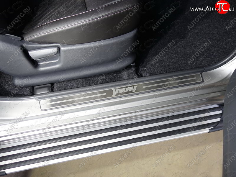 2 599 р. Накладки на пластиковые пороги, ТСС Тюнинг  Suzuki Jimny  JB23/JB43 (2012-2018) 2-ой рестайлинг (лист шлифованный надпись Jimny)  с доставкой в г. Пермь