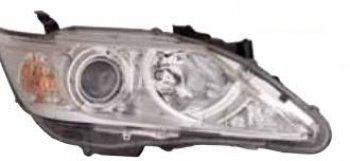 Правая фара (ксенон) BODYPARTS Toyota Camry  XV50 (2011-2014) дорестайлинг