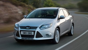 Капот GAMMA Ford Focus  3 (2010-2015) универсал дорестайлинг, хэтчбэк дорестайлинг, седан дорестайлинг