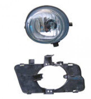 Правая противотуманная фара Sport (с креплением) DEPO Mazda 3/Axela  BK (2003-2006) дорестайлинг седан