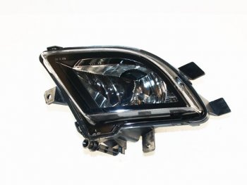 Левая противотуманная фара BodyParts Volkswagen Jetta  A6 (2015-2018) седан рестайлинг