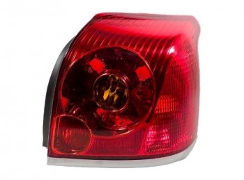 Правый фонарь задний BodyParts Toyota Avensis  T250 седан (2003-2006) дорестайлинг