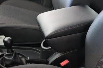 Подлокотники в салон (Классика гладкий экокожа) Автопилот Chevrolet Niva  2123 (2009-2020), Лада 2123 (Нива Шевроле) (2009-2020), Лада Нива Трэвел (2021-2025) (черный)