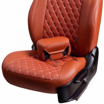 16 499 р. Комплект чехлов для сидений (Орегон) БАЙРОН РОМБ Lord Autofashion Audi Q3 8U рестайлинг (2014-2018) (коричневый, вставка св-коричневы, строчка беж)  с доставкой в г. Пермь. Увеличить фотографию 4