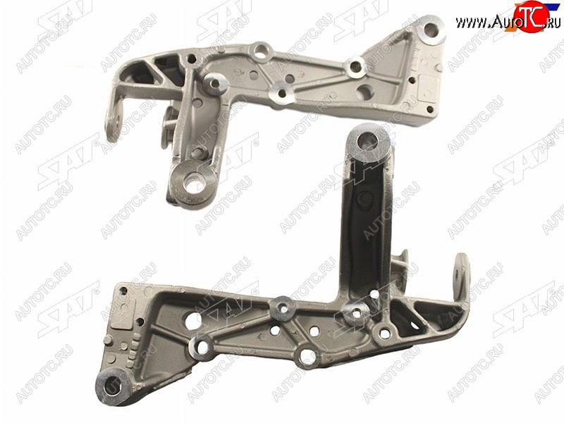 4 299 р. Кронштейн рычага подвески LH AUDI A3 04-13SKODA OCTAVIA 04-13VW CADDY 04-18GOLF 04-13TAU SAT ST-1K0199295F  с доставкой в г. Пермь