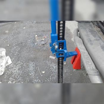1 559 р. Кронштейн подъема домкратом за фаркоп, Tplus Tplus t014045  с доставкой в г. Пермь. Увеличить фотографию 2