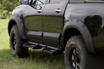 25 999 р. Расширители колёсных арок Toyota Hilux (2015-2018) 50 мм Русская Артель rt-060302  с доставкой в г. Пермь. Увеличить фотографию 1