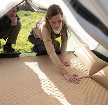 3 019 р. Коврик самонадувающийся с подушкой Naturehike, 185х60х2,5 см, песочный Naturehike nh15q002-d-yesn  с доставкой в г. Пермь. Увеличить фотографию 7
