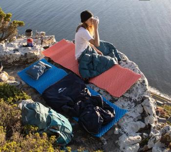 2 259 р. Коврик туристический Naturehike 185х58х1.8 см. IXPE, голубой Naturehike nh19qd008-b  с доставкой в г. Пермь. Увеличить фотографию 6