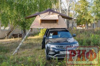 125 439 р. Палатка на крышу автомобиля РИФ Soft RT01-140, тент песочный, корпус черный, 240х140х130 см РИФ rifrt011406090w  с доставкой в г. Пермь. Увеличить фотографию 10