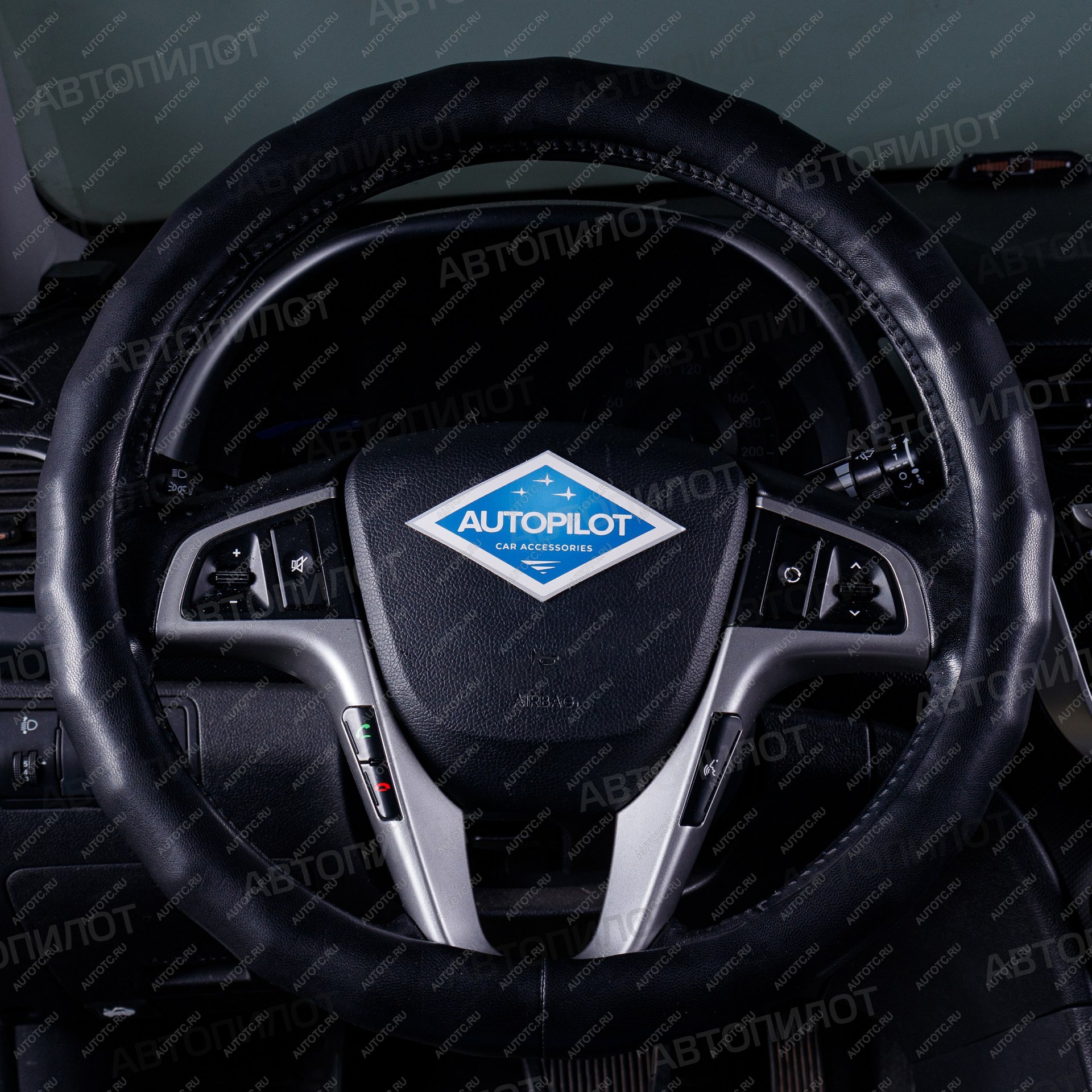 799 р. Оплётка на руль (37-39см BLW-031 кож/зам) Автопилот   (черный)  с доставкой в г. Пермь