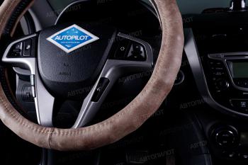 749 р. Оплётка на руль (37-39см BLW-035 нубук) Автопилот   (бежевый)  с доставкой в г. Пермь. Увеличить фотографию 2