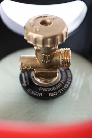 11 309 р. Баллон композитный газовый Supreme 18,2 л. вентиль СНГ (SHELL)  gbl-0113  с доставкой в г. Пермь. Увеличить фотографию 11
