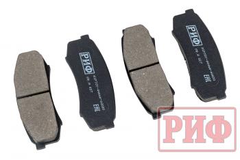 1 039 р. Колодки тормозные задние РИФ Toyota LC 105,120, Mitsubishi Pajero 3, 4 OEM 04466-60020, 04466-60010 , 4605A448  riftoy-04466-60020  с доставкой в г. Пермь. Увеличить фотографию 2
