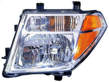 Левая фара BodyParts Nissan Pathfinder  R51 (2004-2007) дорестайлинг