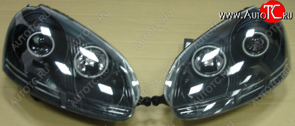 29 399 р. GOLF {JETTA 05-10} ФАРА Л+П (КОМПЛЕКТ) ТЮНИНГ ЛИНЗОВАН С СВЕТЯЩ ОБОДК ДИОД С РЕГ.МОТОР (EAGLE EYES) ВНУТРИ ЧЕРН EAGLE EYES vwglf04-007b-n  с доставкой в г. Пермь
