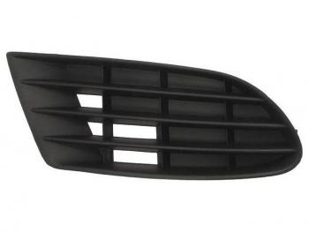 Левая вставка переднего бампера (пр-во Тайвань) TYG Volkswagen Golf Plus  5 (2004-2009)