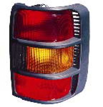 Правый фонарь DEPO Mitsubishi Montero Sport  PA (1996-2000) дорестайлинг