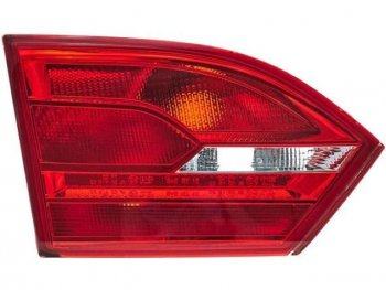 Левый фонарь (внутренний) DEPO Volkswagen Jetta  A6 (2011-2015) седан дорестайлинг