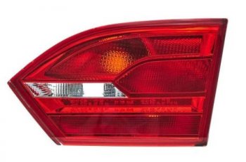 Правый фонарь (внутренний) DEPO Volkswagen Jetta  A6 (2011-2015) седан дорестайлинг
