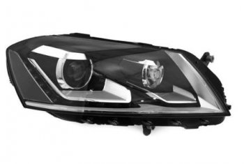 Правая фара (с электрокорректором, ксенон) DEPO Volkswagen Passat  B7 (2010-2015) седан