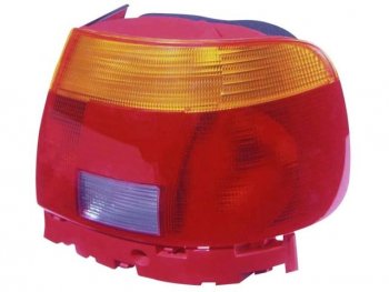 Правый фонарь DEPO Audi A4  B5 8D2 седан (1994-1997) дорестайлинг