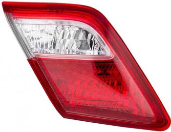 Левый фонарь (внутренний) DEPO Toyota Camry  XV40 (2006-2008) дорестайлинг
