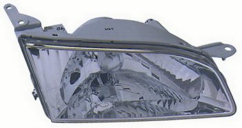 Правая фара BODYPARTS Toyota Corolla  E110 (1997-2000) седан дорестайлинг
