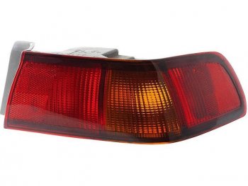 Правый фонарь DEPO Toyota Camry  XV20 (1999-2001)
