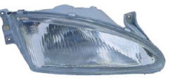 Правая фара (без корректора) BodyParts Hyundai Elantra  J1 (1990-1995) седан