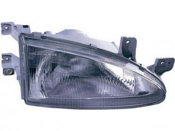 Правая фара BodyParts Hyundai Accent  X3 (1994-1997) седан дорестайлинг