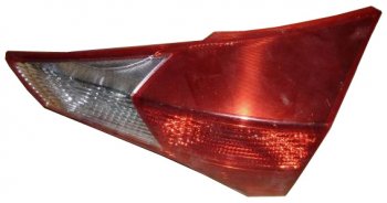 RAV4 ФОНАРЬ ЗАДН ВНУТРЕН ПРАВ (ориг.) BODYPARTS tyrv413-750-r