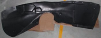 Правый подкрылок передний BODYPARTS Cadillac SRX (2010-2012) дорестайлинг
