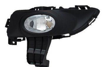 Левая противотуманная фара (с креплением) BodyParts Mazda 3/Axela  BK (2003-2006) дорестайлинг седан
