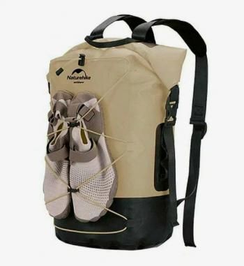 4 189 р. Рюкзак туристический Naturehike 30 л, ПВХ, хаки  nh21fsb04-kh30l  с доставкой в г. Пермь. Увеличить фотографию 1